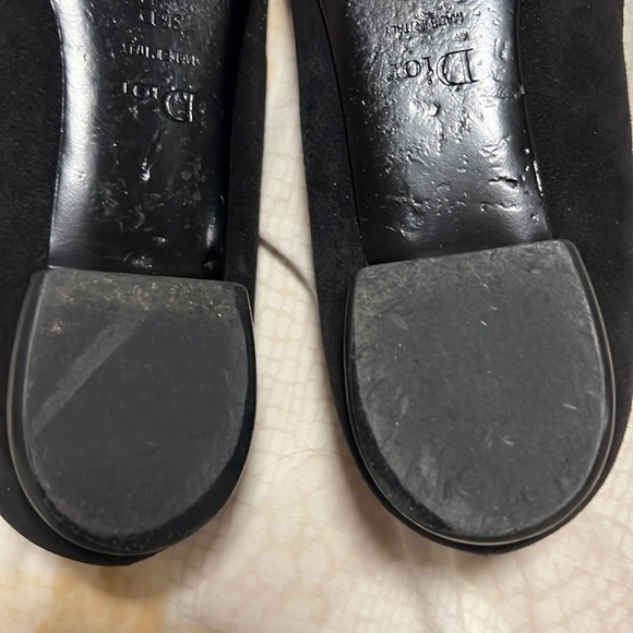 Slightly used, looks new - Picture 2 of 3